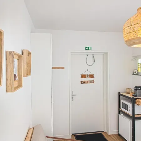 Sea Apartment *